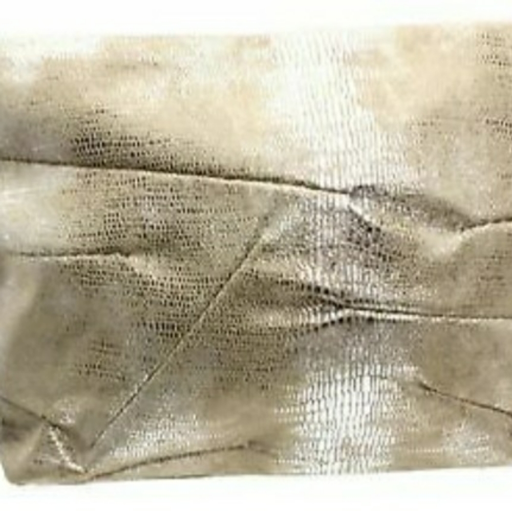 🔥B3G1Free🔥AVON NEW Cosmetic Bag Zip Clise Metallic Taupe Makeup